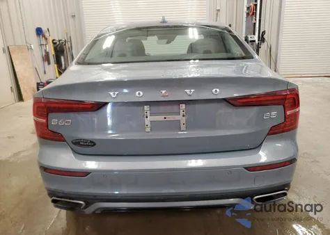 2022 Volvo S60 B5 Momentum from USA, damaged, VIN 7JRL12FZ9NG192384